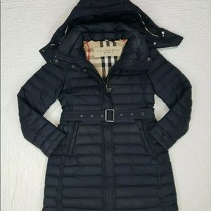 Burberry Down Puffer Coat size Medium